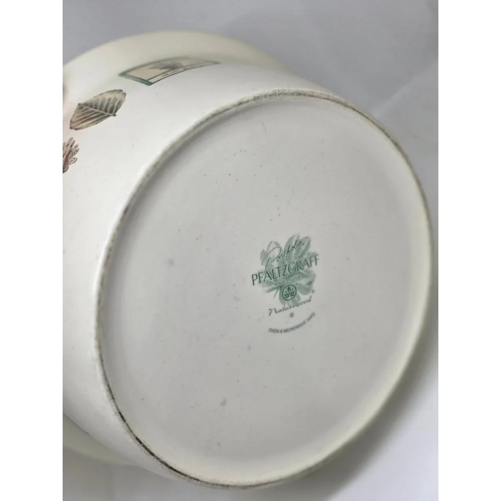 Pfaltzgraff Casserole Dish Naturewood 2.5 Qt‎ Round Covered Baker Green Cream